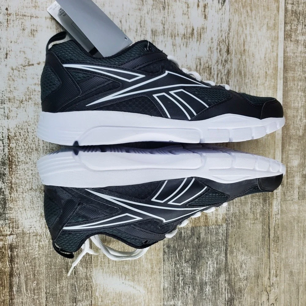 Reebok Trainfusion 5.0 Womens Shoes Sz 8 Training Black White Lace-Up Sneakers